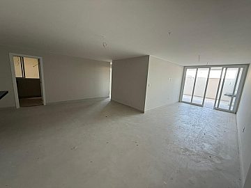 Apto garden em pr�dio � beira-mar, na Praia de Castelhanos